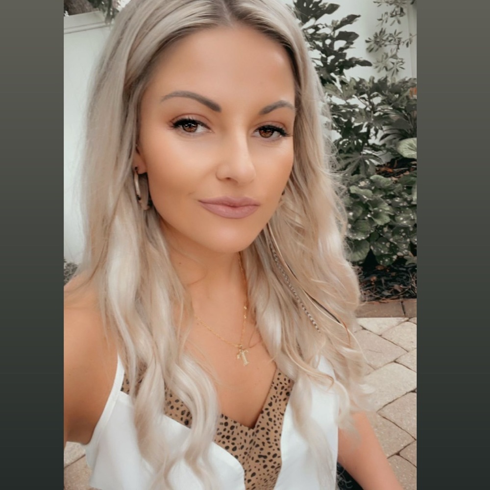 Meet your Posher, Tori